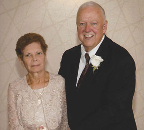 Photo of Isabel and Jim Summers. Link to their story.